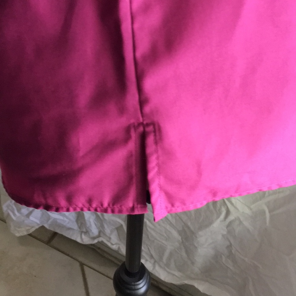 Button down blouse. - Picture 4 of 5